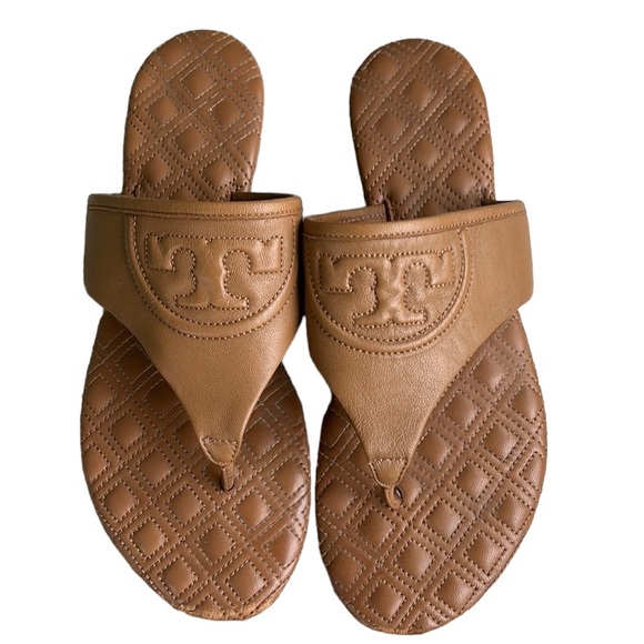 Tory Burch Fleming Quilted Tan Leather Thong Padded Slides Sandals - 8 - Picture 5 of 13